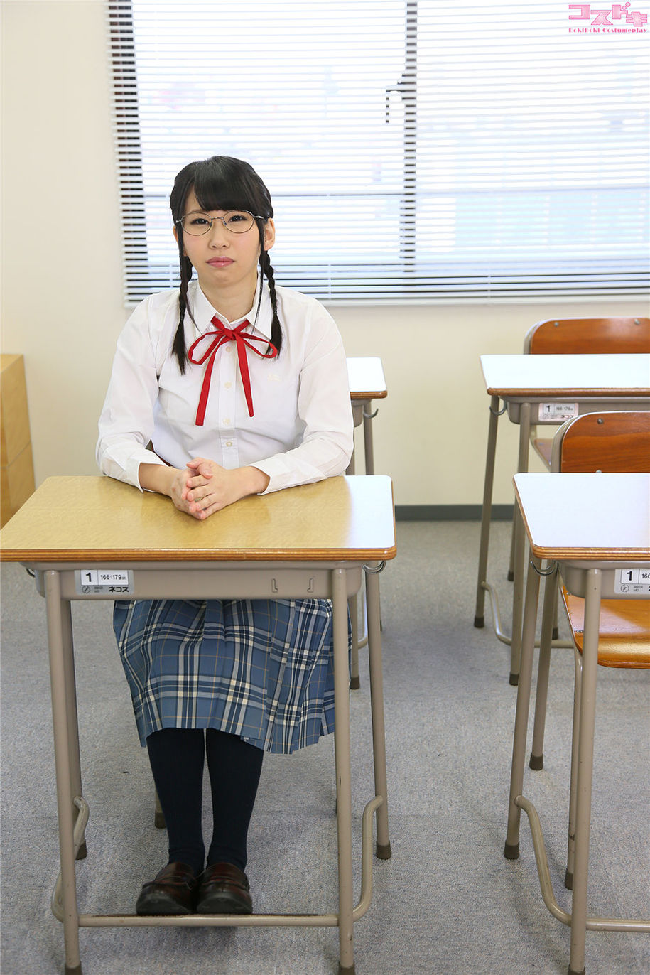 日本美女麻里ひなの制服写真尤物高清图片(第2页)