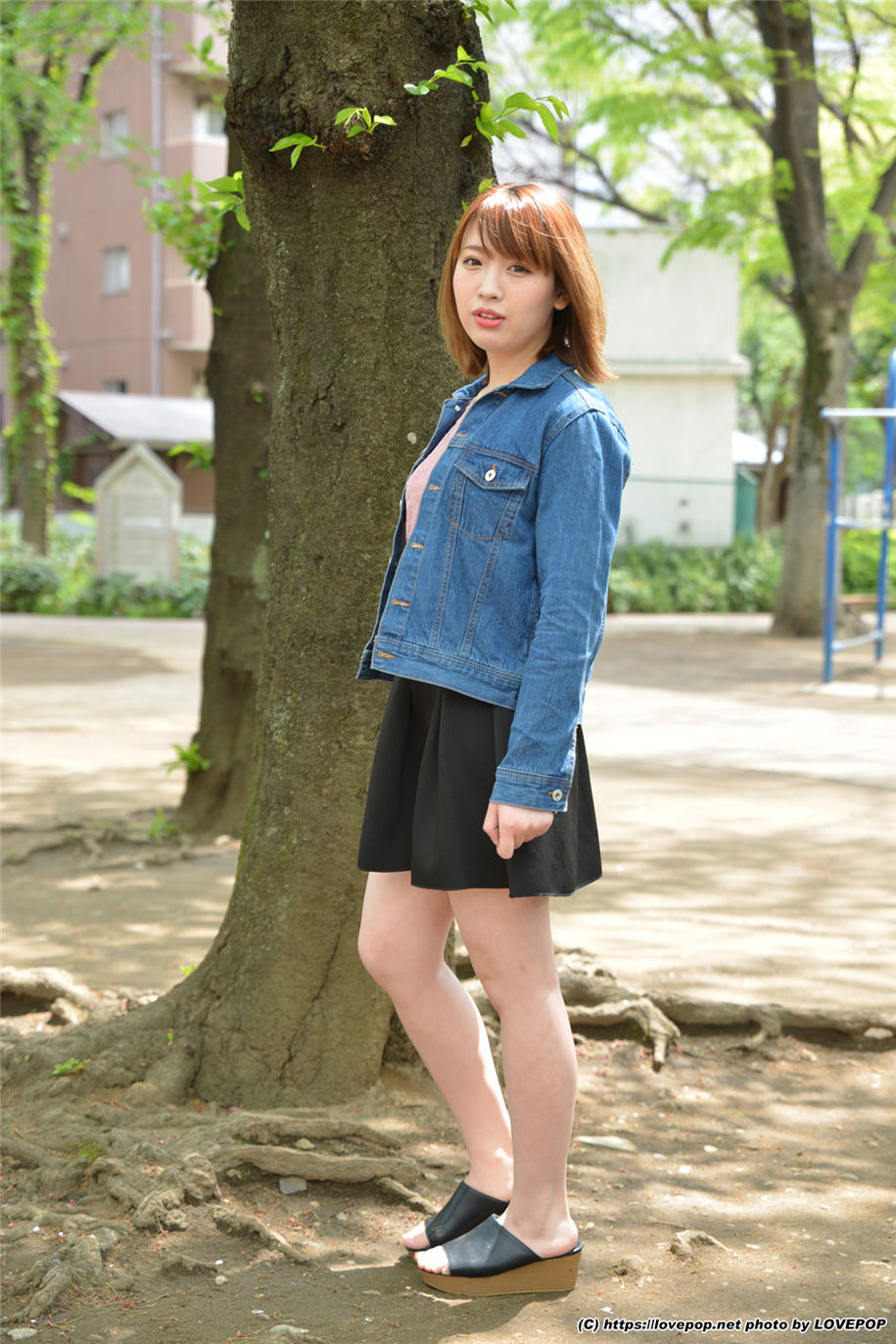 养眼美女綾瀬ひなの性感尤物户外写真图片(第15页)