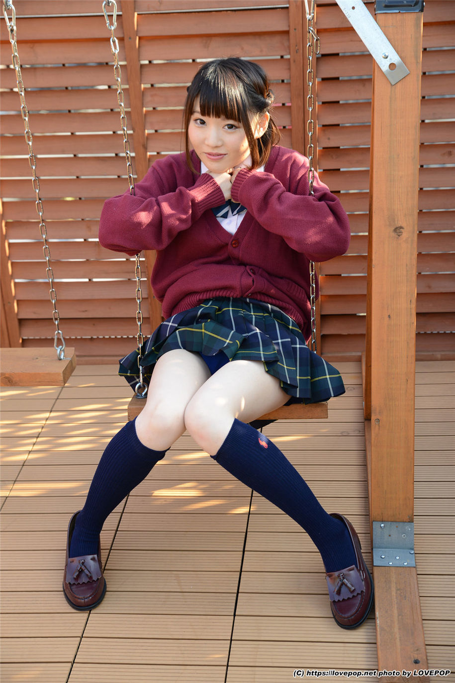 小梅ありさ极品美女萝莉性感制服写真(第19页)