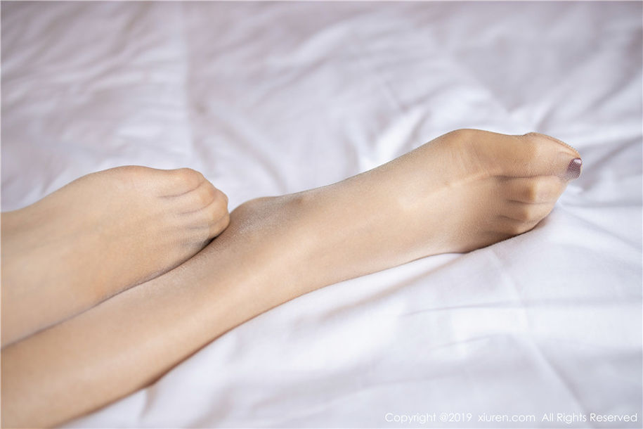 气质美女BABY_柒蕾丝情趣睡衣床上诱惑写真(第78页)