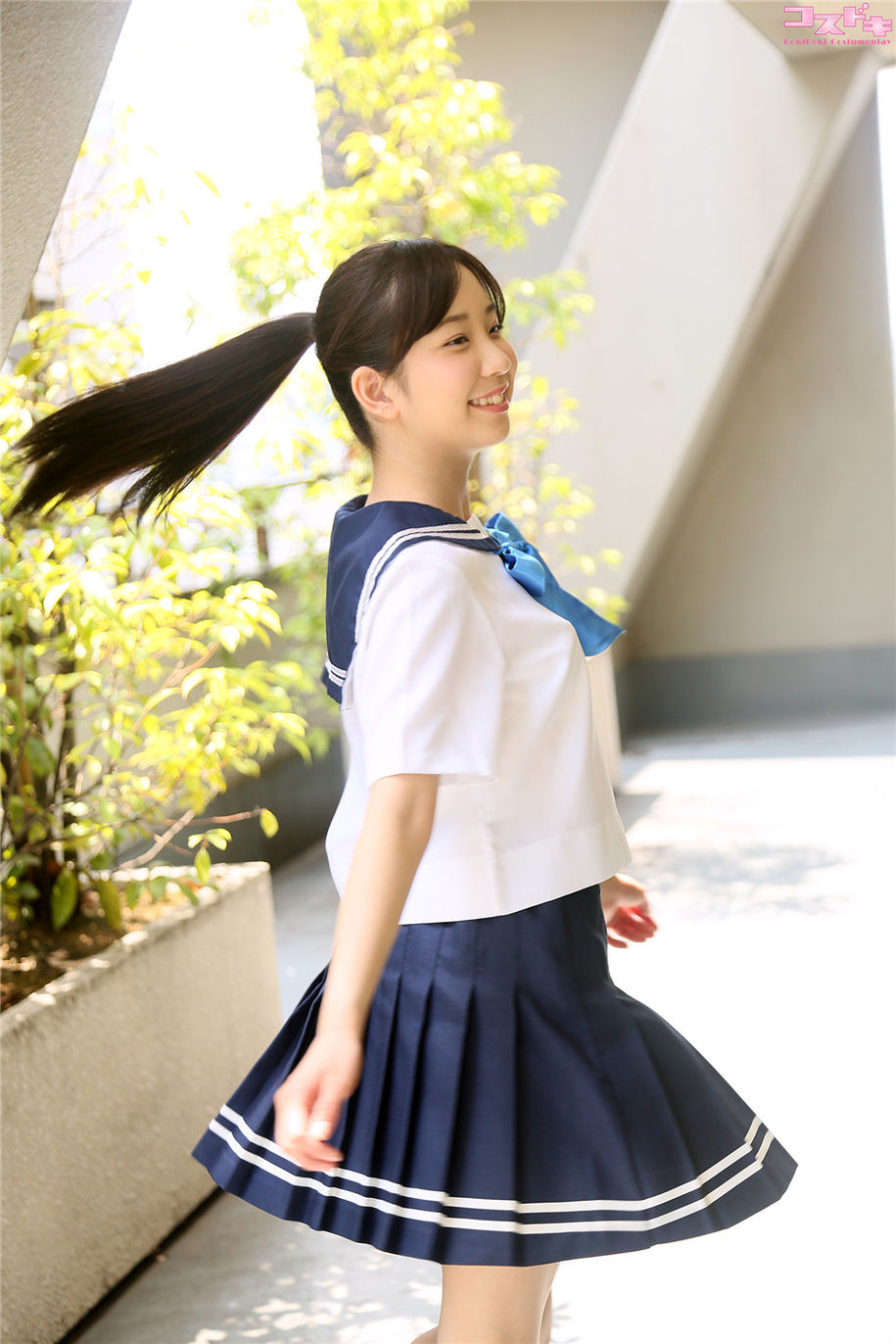 长发美女葉山夏恋性感美腿诱惑制服私拍照(第16页)