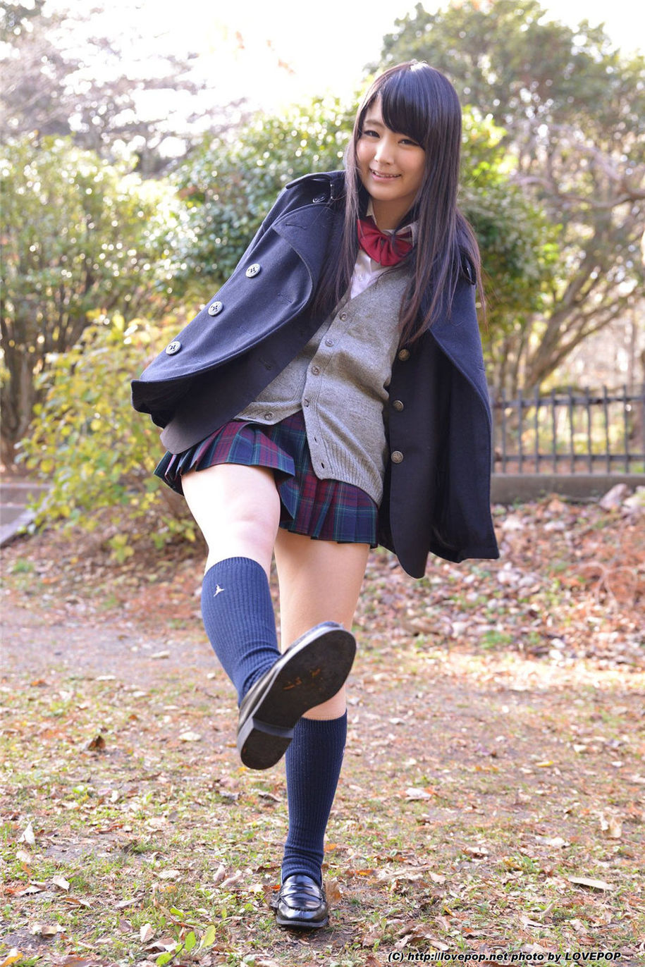 木村つな长发美女制服户外诱惑私拍写真(第29页)