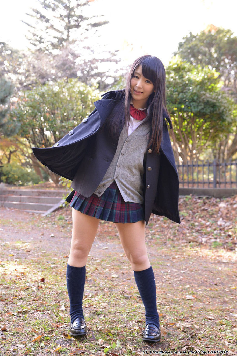 木村つな长发美女制服户外诱惑私拍写真(第35页)