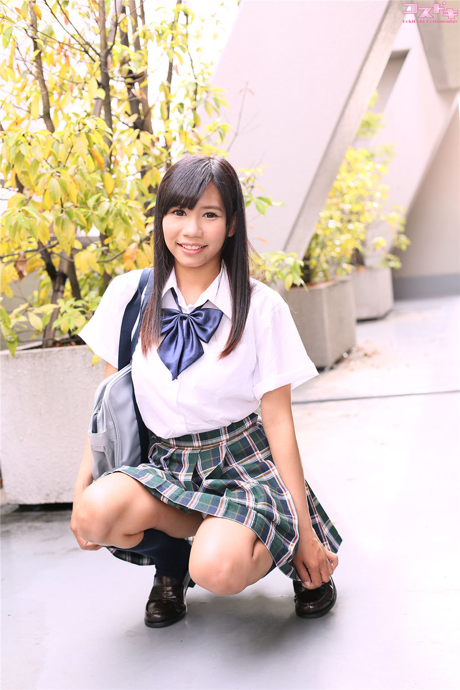 日本少女学生妹ルナ制服图片高清(第9页)