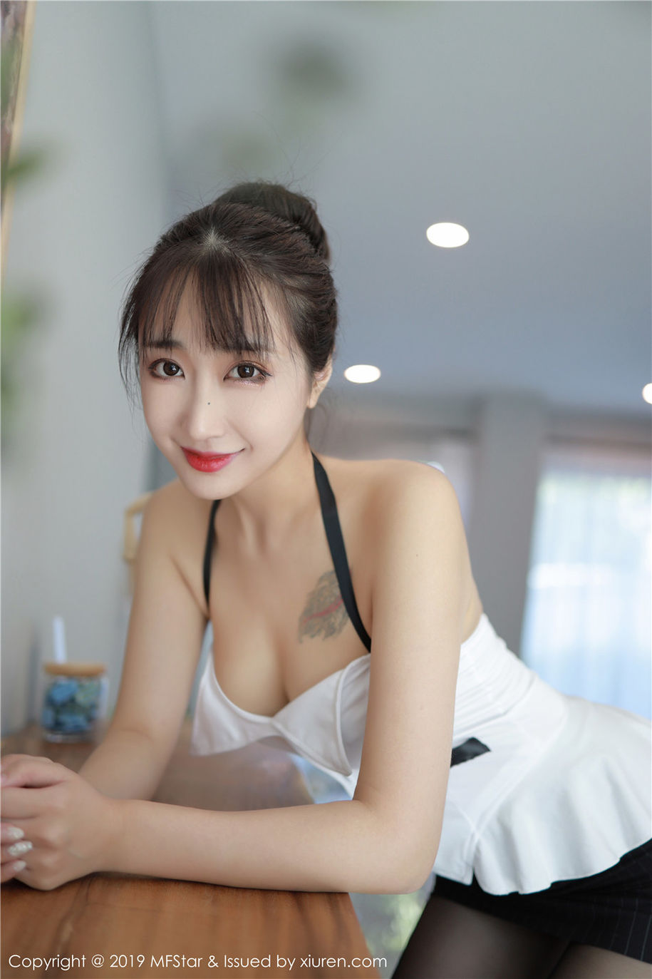 清纯美女Betty林子欣性感女仆装诱惑写真集(第26页)