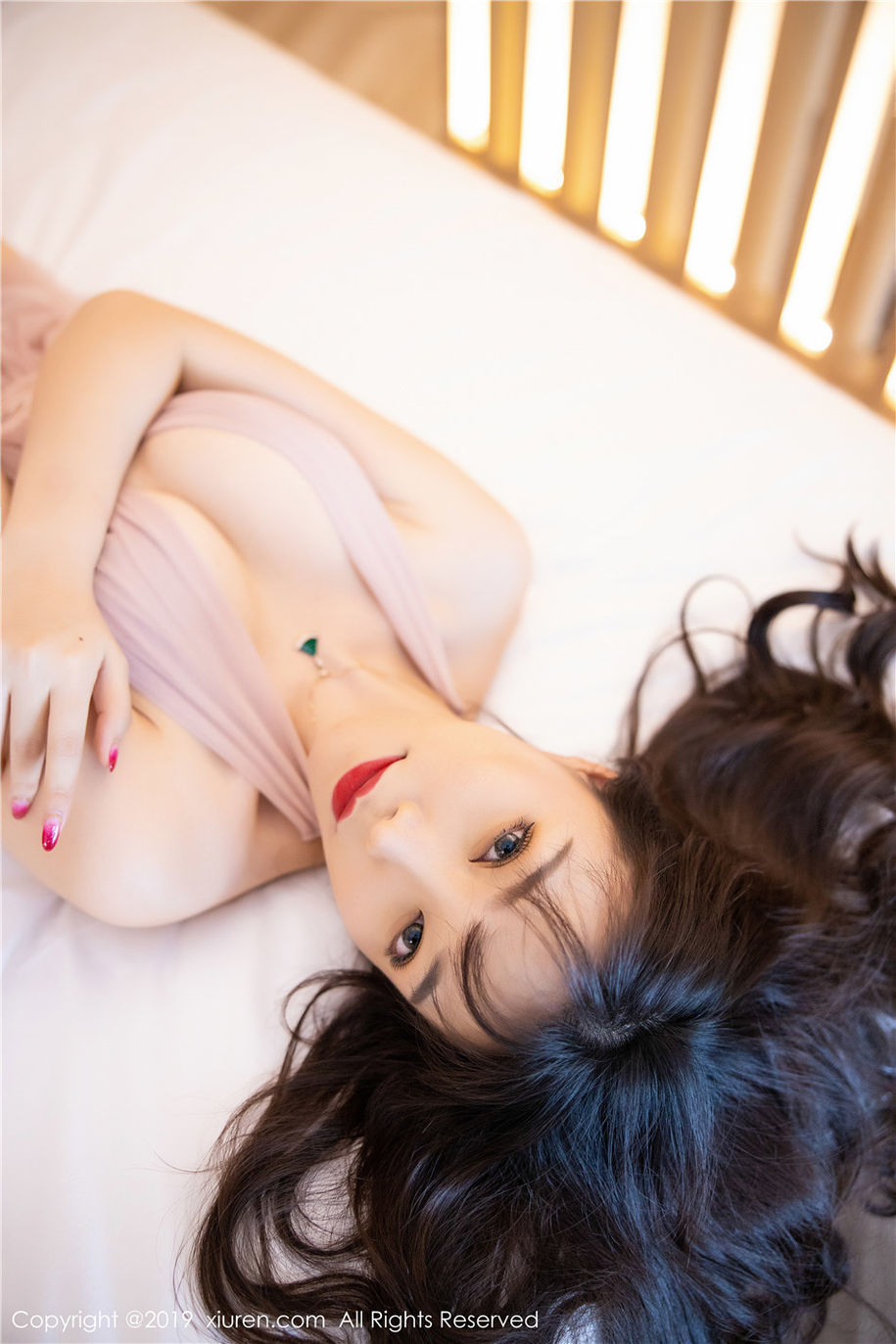 极品美女芝芝Booty情趣睡衣美腿高跟鞋诱惑写真(第38页)