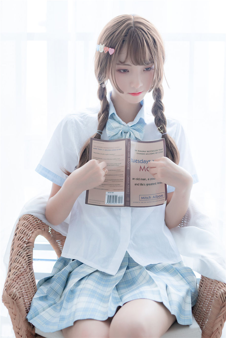美腿花季少女制服丝袜性感写真集(第36页)